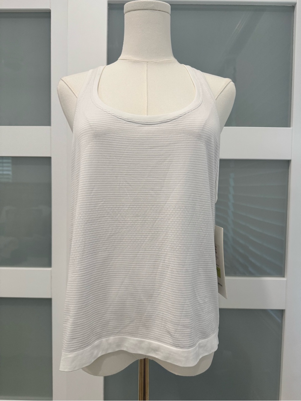NWT🔖 Lululemon Swiftly Tech Racerback Tank 2.0 Race Length White Size 10